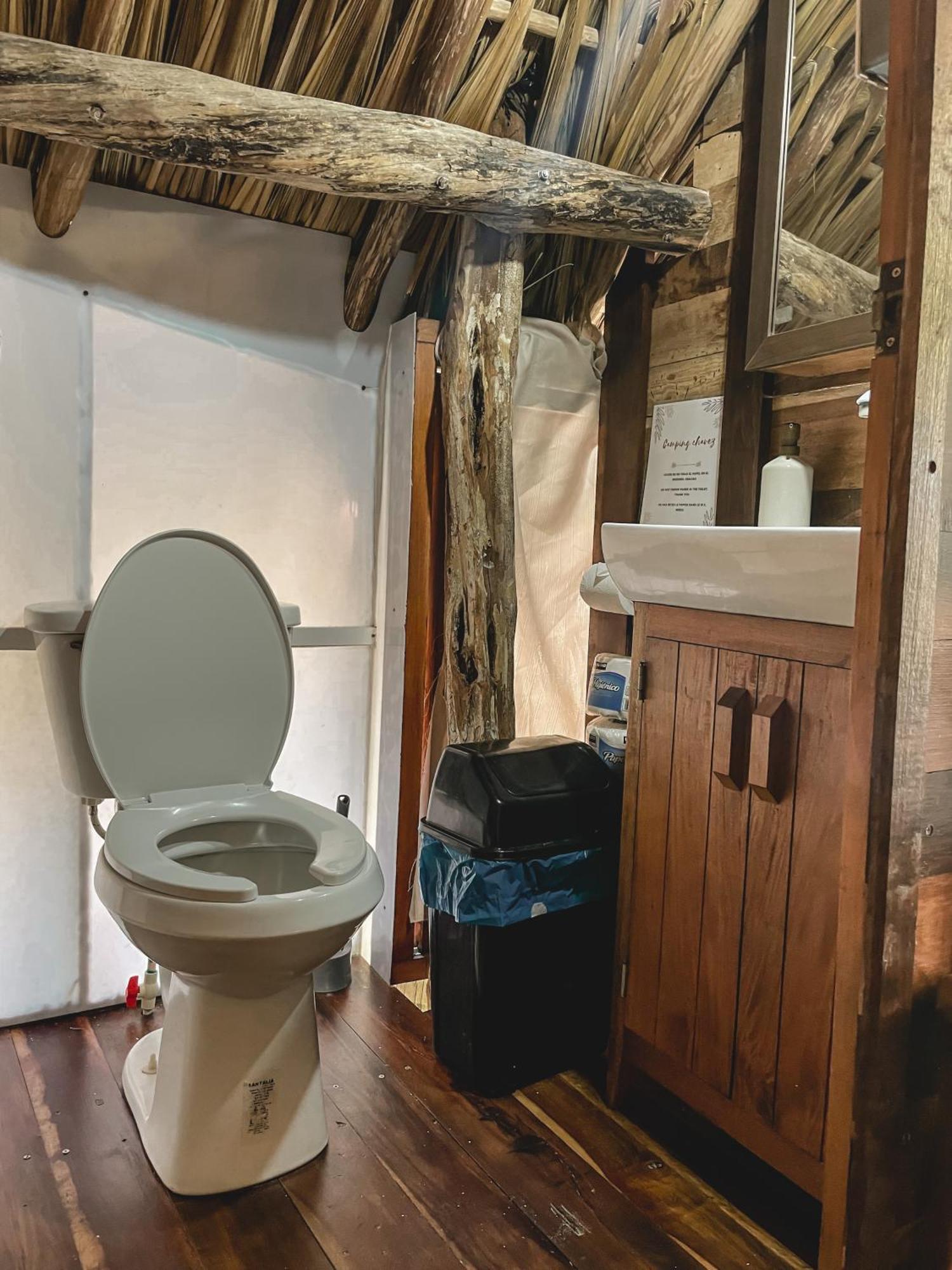 טולום Chavez Eco Beach Camping And Cabanas חדר תמונה