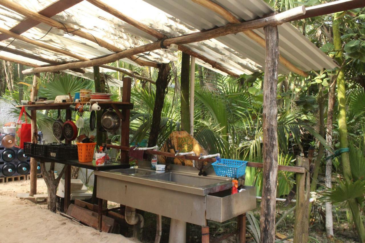 טולום Chavez Eco Beach Camping And Cabanas מראה חיצוני תמונה